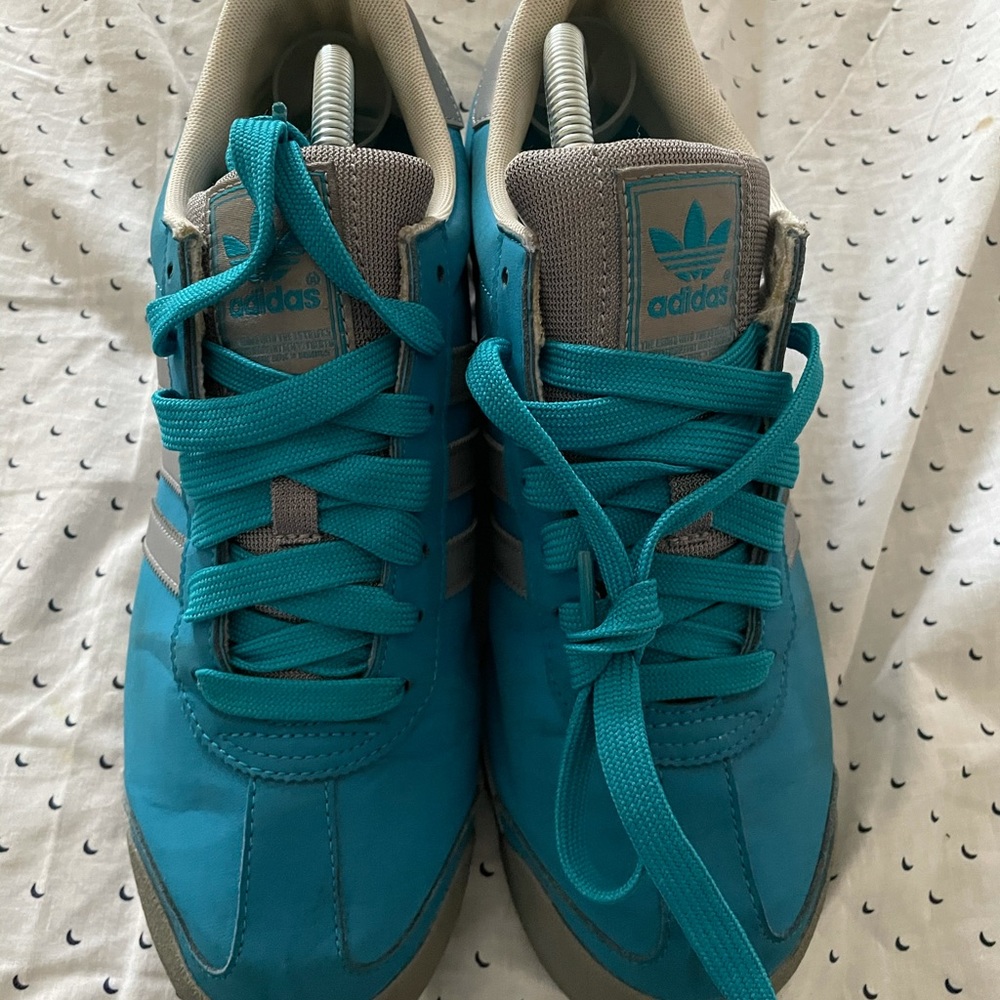 Adidas Samoa